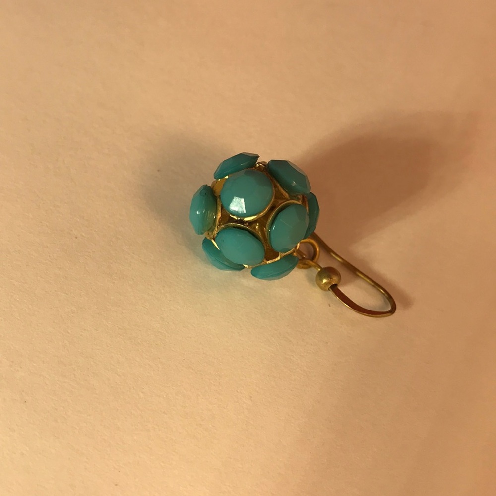 Bead ball Turquoise Colored French wire earrings - Picture 6 of 7